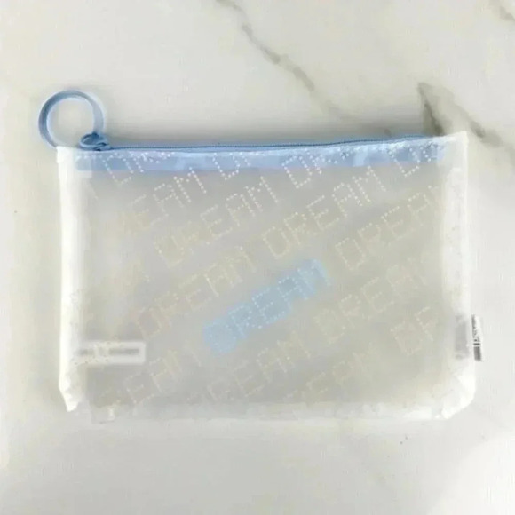 Ipsy - January 2021 - Dream Beauty Bag - Picture 1 of 1